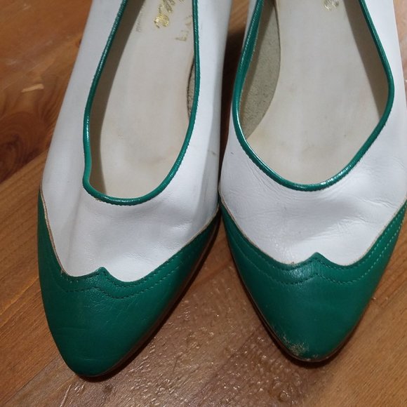 Low heels Pumps Caroline. Vintage . - Picture 2 of 8